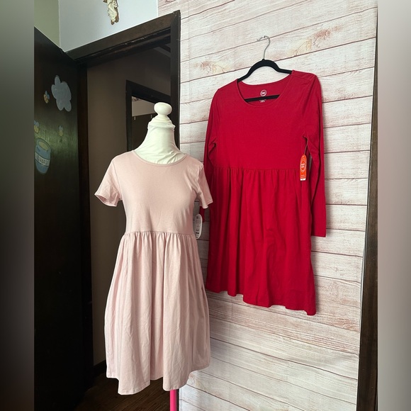 Play dress bundle - Picture 1 of 9